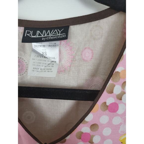 Runway By Cherokee Medical Scrub Top XS Womens Multicolor Short Sleeve V Neck - Picture 4 of 5